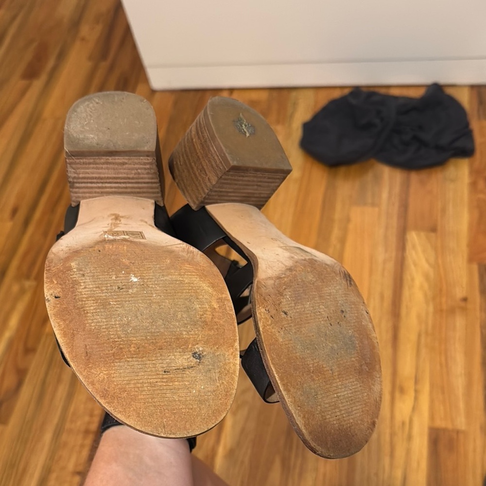 Madewell Black Heeled Sandals - Picture 6 of 6
